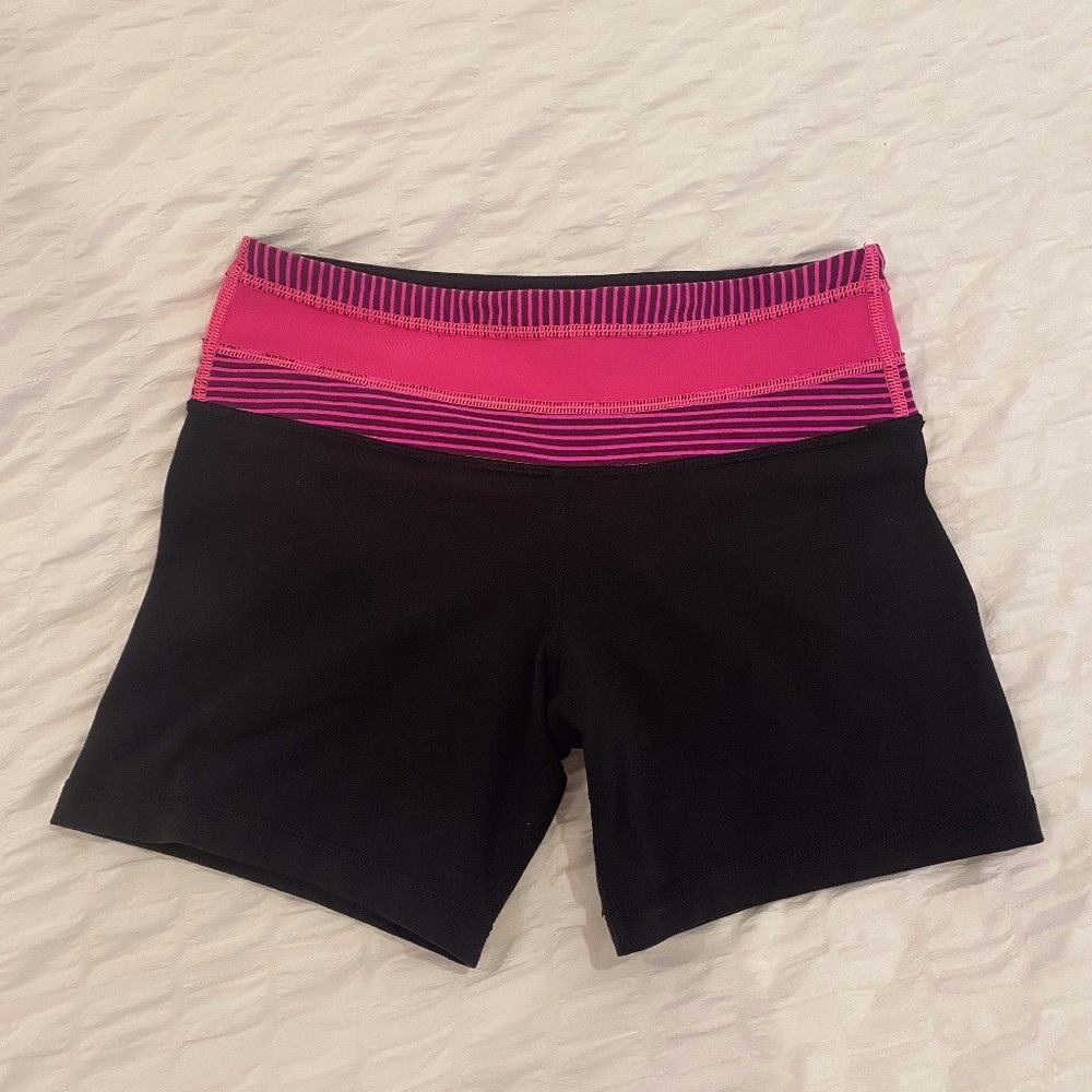 Lululemon Align High Rise Reversible Shorts